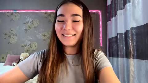 Yuna online show from November 22, 8:28 am