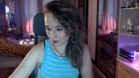 classyinna online show from November 10, 5:35 am