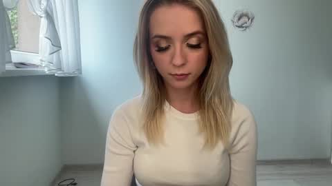 ClaudiaGold online show from September 24, 2:16 pm