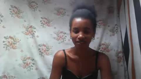 claudianne online show from November 7, 3:23 am