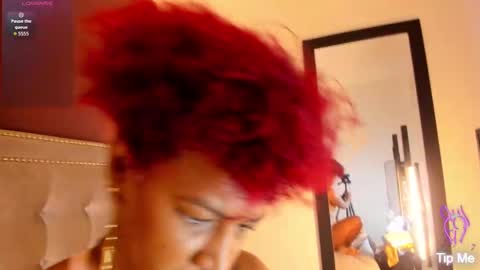 Anastasia Owen online show from October 1, 8:47 pm