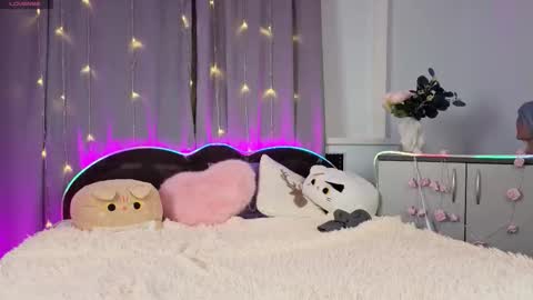 Cleo online show from November 7, 6:35 pm