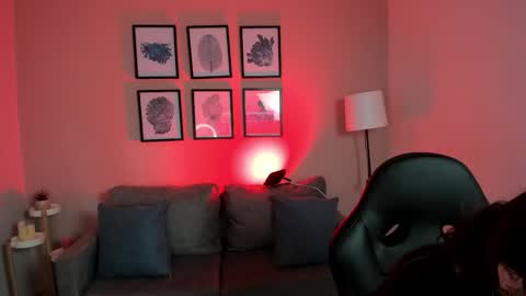 Cloe  online show from October 5, 1:43 am