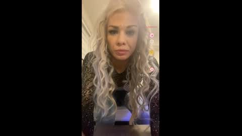 Snapshot of cocobluexo chatting on January 7, 10:22 am Ayla Astra online show from January 7, 10:22 am