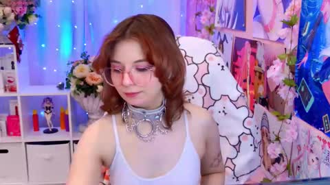 Mia online show from January 8, 4:55 pm