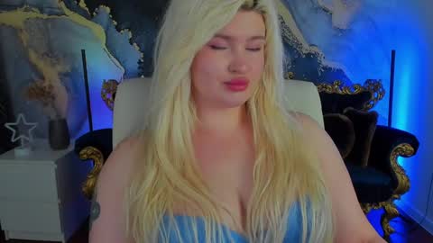 onlyfans amyleyy online show from December 3, 8:03 am