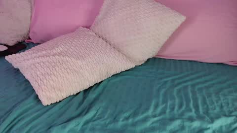 Coffee Dreams online show from October 11, 8:44 pm