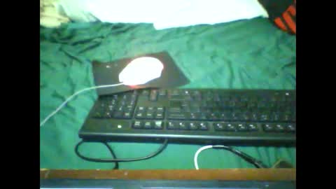 Snapshot of comeherebaby22 chatting on September 10, 1:16 am Your Forever Baby online show from September 10, 1:16 am