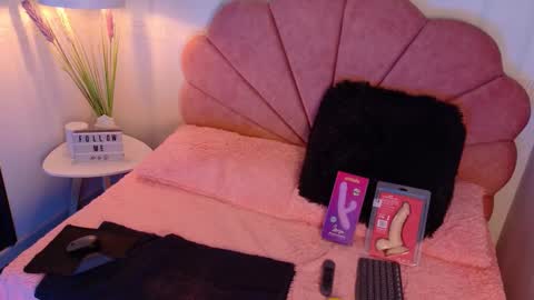 conejita_420_ online show from October 9, 8:46 pm