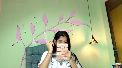 C O N N I E online show from March 4, 12:12 pm