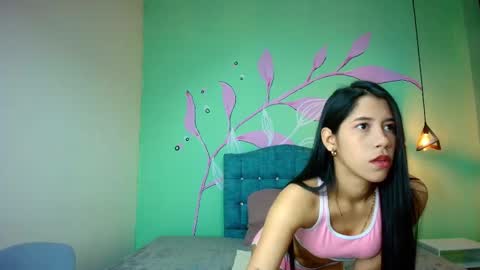 C O N N I E online show from October 14, 9:28 pm