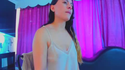 Snapshot of coral_gibson chatting on March 11, 12:28 pm Coral online show from March 11, 12:28 pm