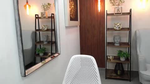 Coral online show from December 15, 11:04 am