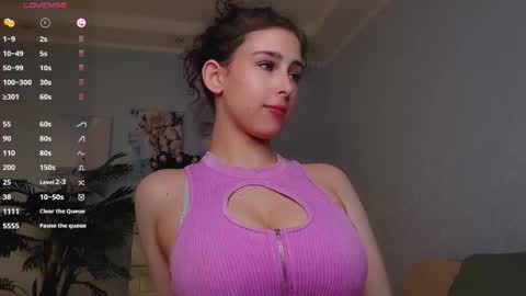 Snapshot of cosmos_baby chatting on October 11, 2:09 pm Luna online show from October 11, 2:09 pm