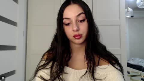 Courtney online show from December 15, 3:06 pm