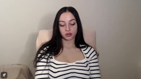 Courtney online show from February 10, 6:00 pm