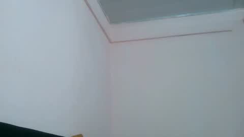 crammy_freaky online show from December 2, 4:14 am