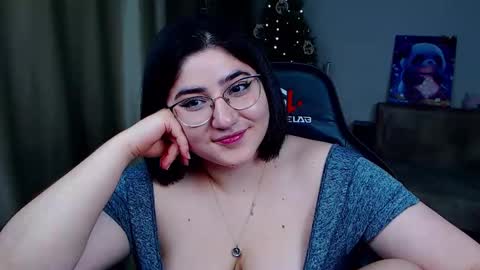 Snapshot of crazy_bunya chatting on December 16, 3:00 pm Crazy Bunya online show from December 16, 3:00 pm