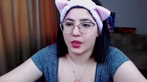 Snapshot of crazy_bunya chatting on March 2, 1:53 pm Crazy Bunya online show from March 2, 1:53 pm