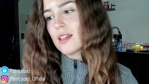 Patricia Lpez online show from December 13, 8:04 pm