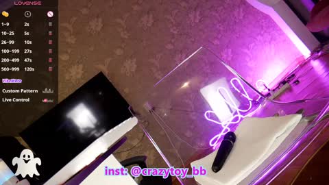 Snapshot of crazytoy_ chatting on December 9, 5:40 am Kessy online show from December 9, 5:40 am