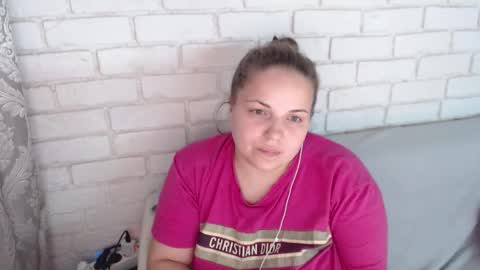 Crazyy Girl  online show from November 6, 3:40 pm