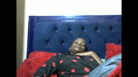 verah online show from November 18, 10:27 am