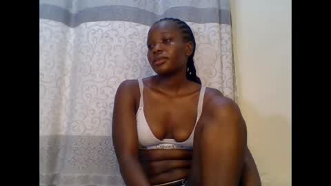 MARY online show from November 5, 12:21 pm