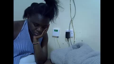 creamyypussyy online show from December 14, 11:54 pm