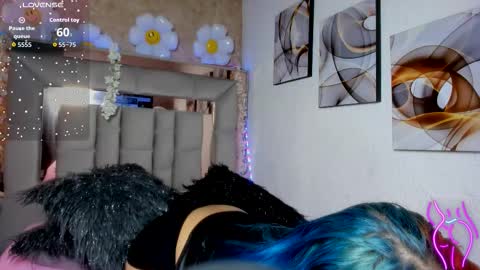   online show from November 10, 2:34 pm