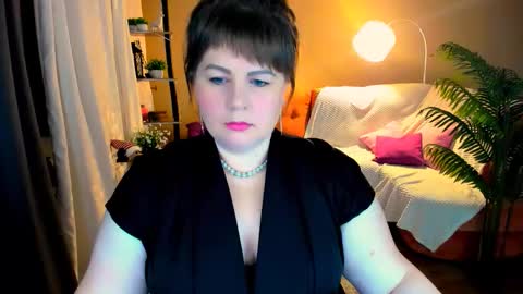 Anna online show from November 22, 6:43 pm