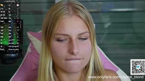 Crystal online show from November 8, 10:37 pm