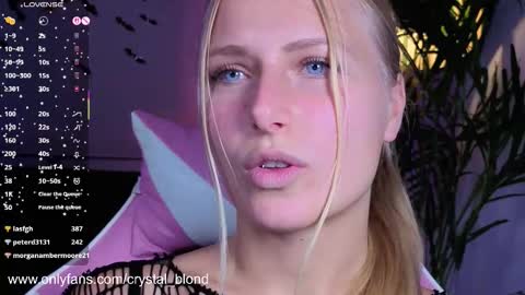 Crystal online show from October 7, 11:53 pm