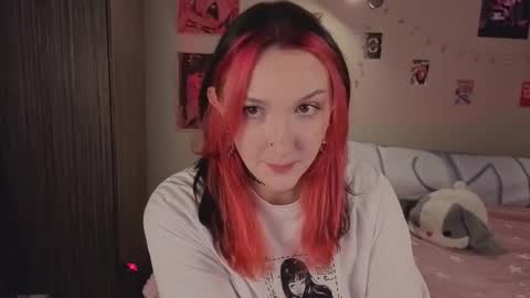 Snapshot of crystalblaze_ chatting on October 18, 9:05 pm Grace online show from October 18, 9:05 pm