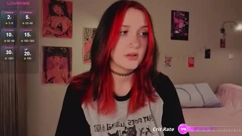 Snapshot of crystalblaze_ chatting on September 30, 8:57 pm Grace online show from September 30, 8:57 pm