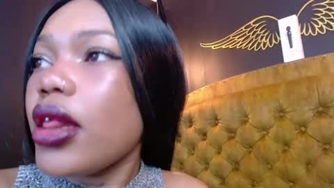 Crystal online show from March 1, 8:10 pm