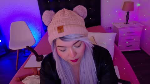 cuckoldlover69_ online show from January 18, 7:48 pm