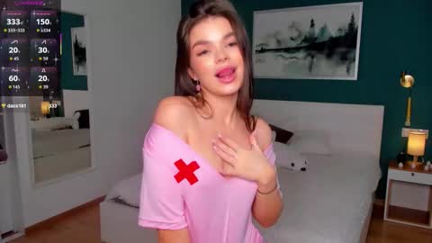 Silvia online show from November 8, 7:57 am