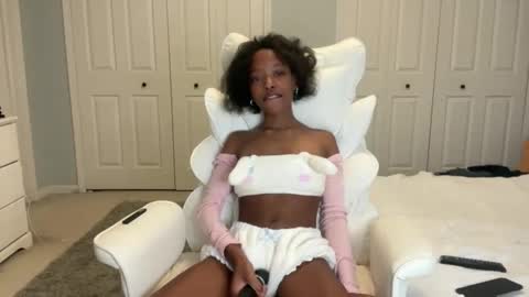 Anna online show from October 24, 9:22 pm