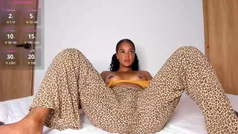 Curly  -  OF- CURLY SWEETT online show from September 13, 12:18 am