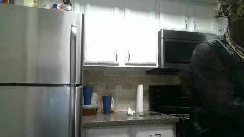 curvyychocolate online show from January 20, 10:48 pm