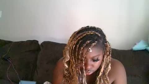 curvyychocolate online show from January 7, 6:56 pm