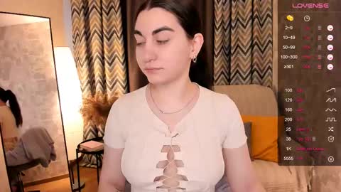 Hanna online show from March 11, 2:42 am