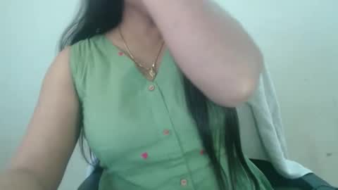 cute_kavya online show from February 17, 8:46 am