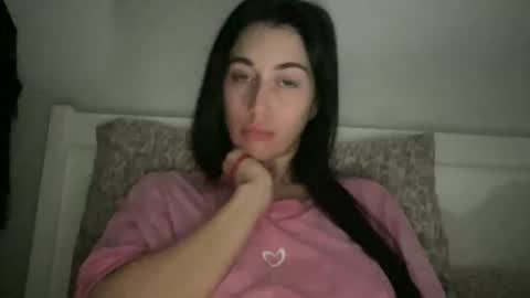 cute_kriss94 online show from November 13, 10:42 pm