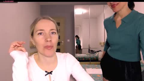 cute_lion_ online show from January 17, 5:20 pm