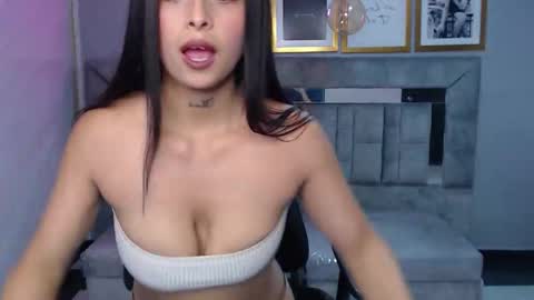 Martina online show from November 20, 8:10 pm