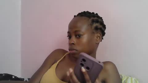 cute_sonny online show from December 14, 7:18 am