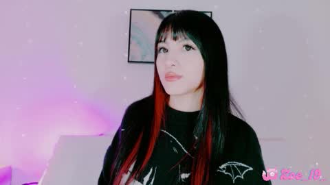 Zoe  online show from January 9, 9:30 pm