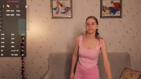 Melisa online show from December 16, 8:37 pm